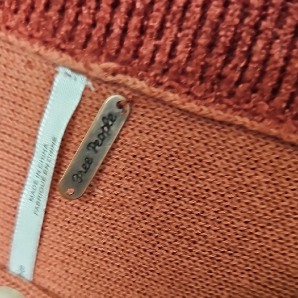 Free People Cozy Chic Red Off-the-Shoulder Boatneck Sweater Chenille feel Small - Picture 7 of 8